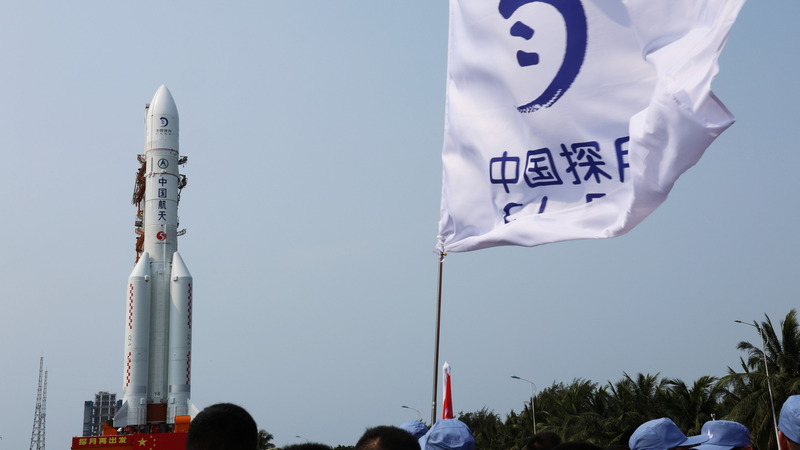 Китай готовится потеснить американцев на Луне