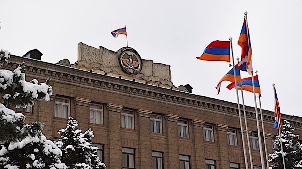 Россия выводит миротворцев из Карабаха