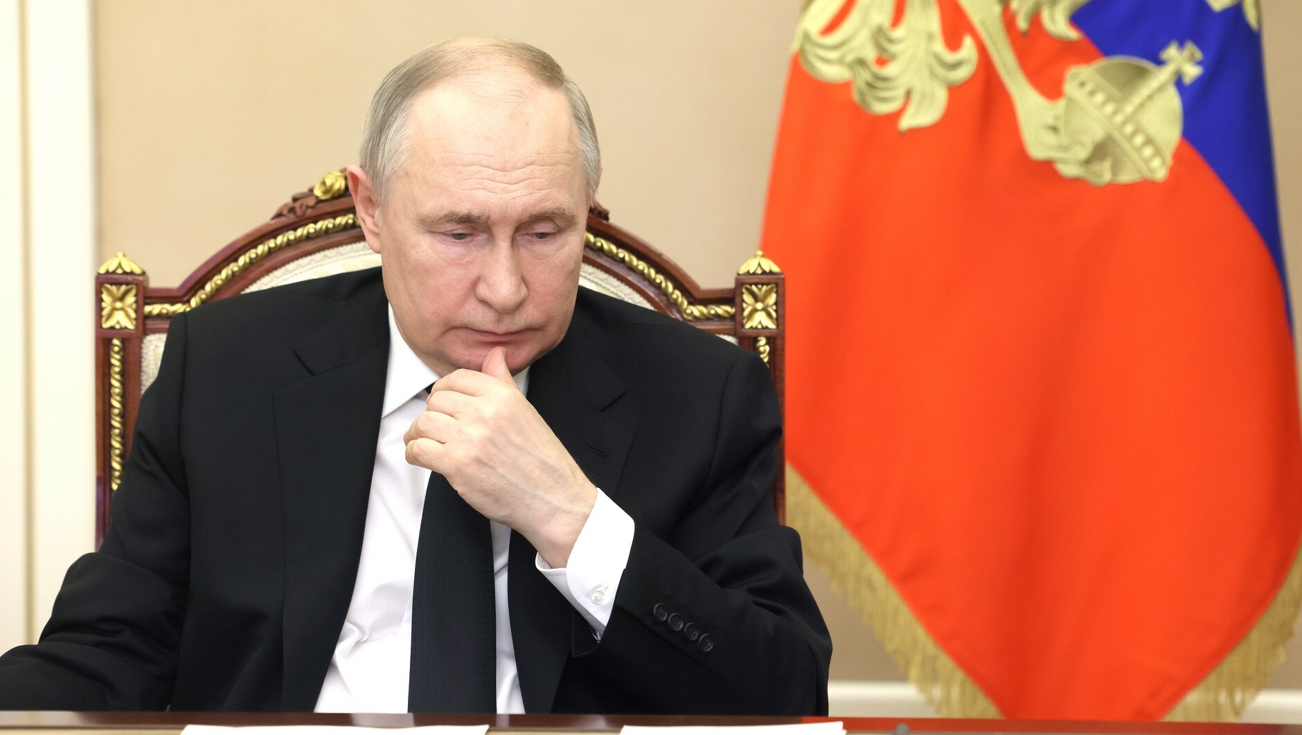 Путин усомнился в эффективности политики рождаемости в Волгоградской области