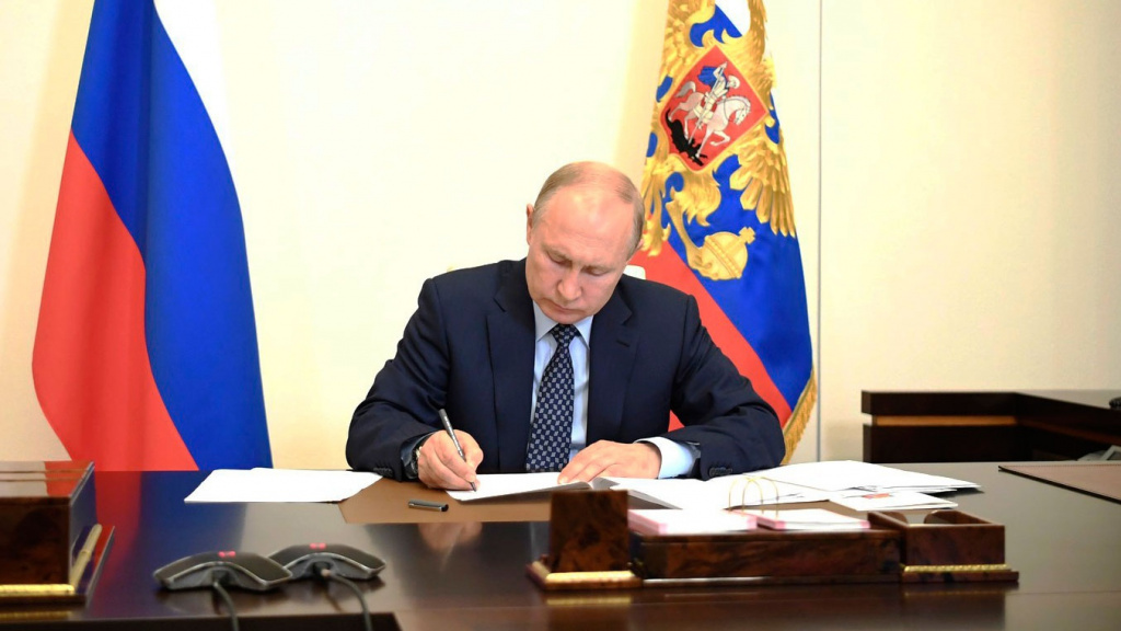 Путин назначил Андрея Попова военным прокурором нового Московского военного округа