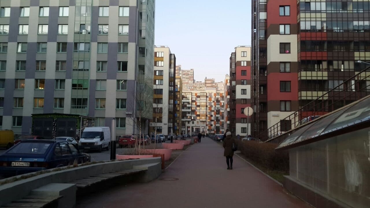 Реновация или депортация? Как квартирный вопрос портит жизнь петербуржцев