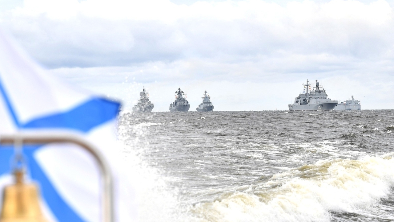 Северный флот лишат статуса военного округа