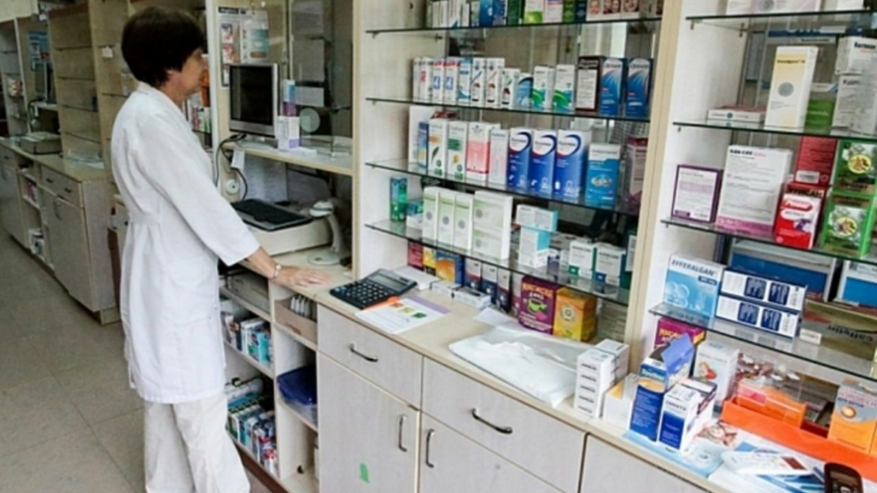 РБК: В российских аптеках за год импортных лекарств стало меньше на 20%