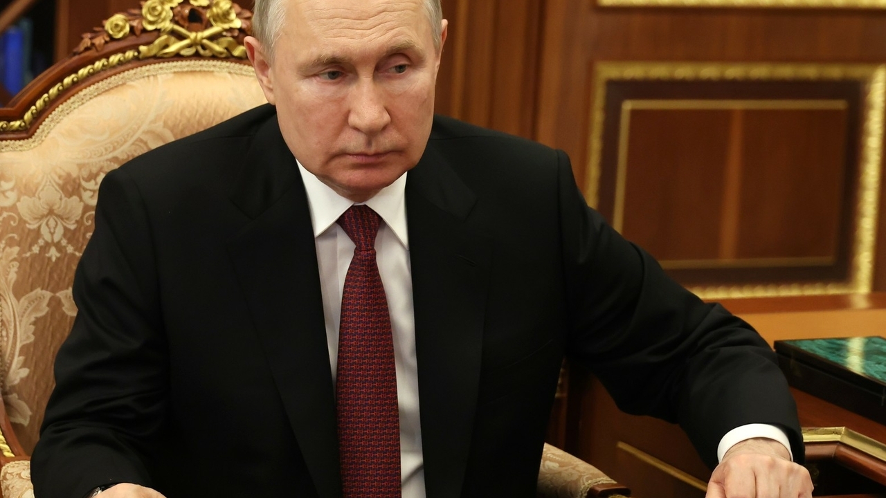 Sunday Times: В ЮАР предложили три возможных варианта участия Путина в саммите БРИКС