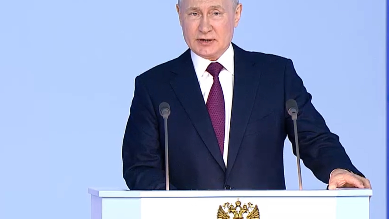 Путин выступит перед членами Совета законодателей при Федеральном собрании в Петербурге