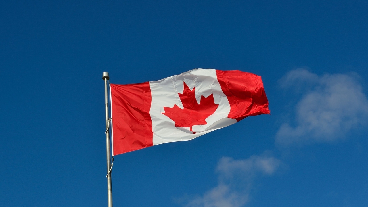 Канада ввела санкции против «Известий», РЕН ТВ и певицы Жасмин