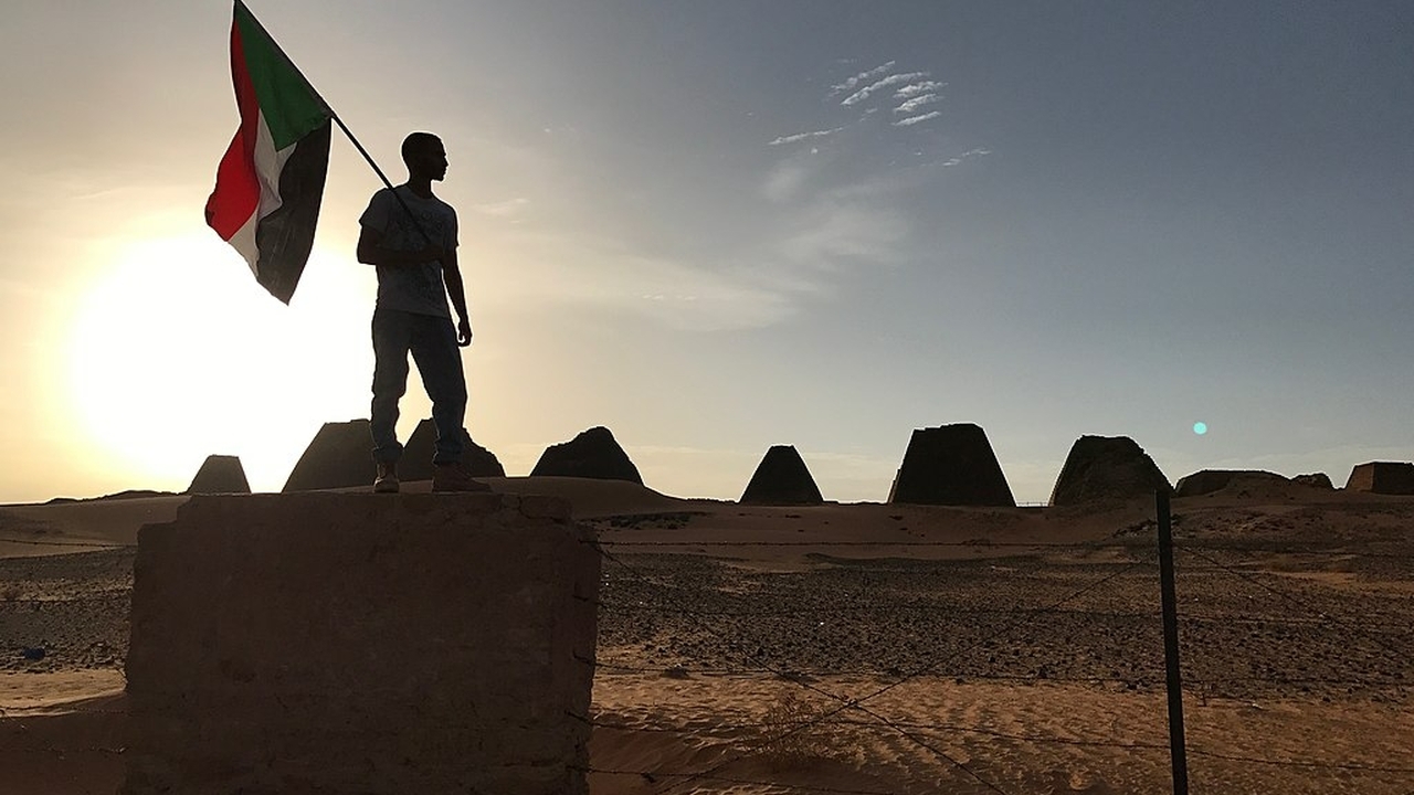 Стороны конфликта в Судане договорились прекратить огонь на 72 часа