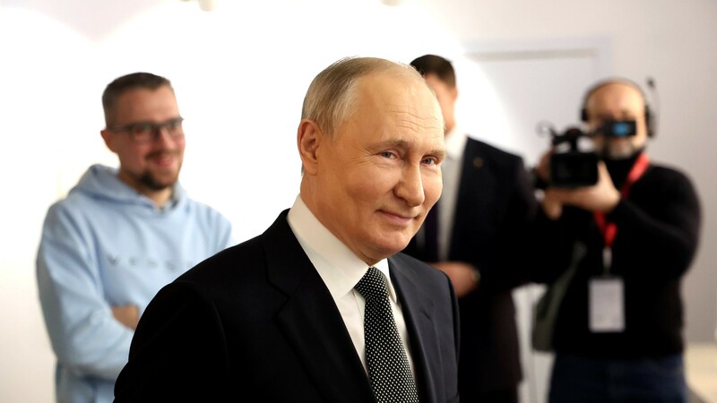 Путин обратился к россиянам после оглашения официальных итогов выборов