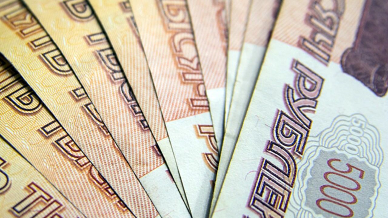 В Подмосковье женщину средь бела дня ограбили на 48 млн рублей