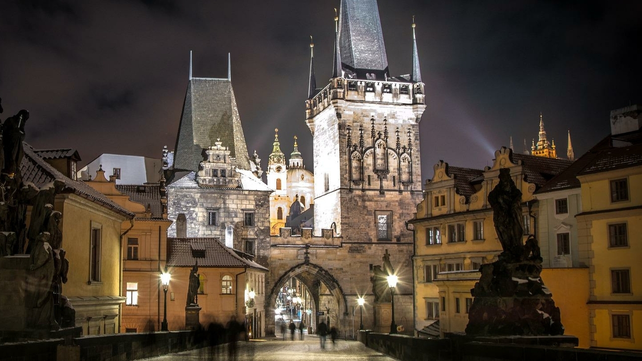 Чешские власти задумались о взимании с РФ платы за аренду земли в Праге