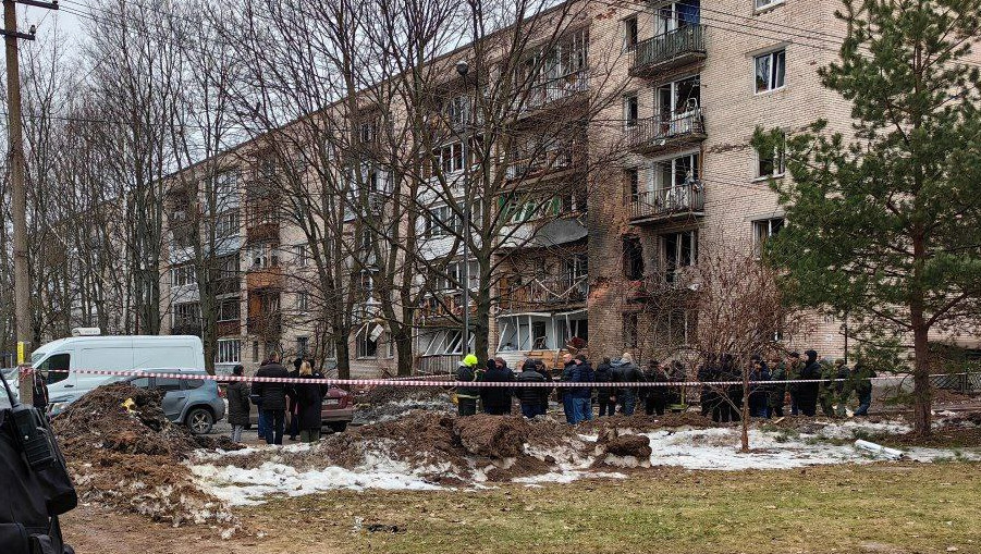 Росгвардия: Дом в Петербурге был поврежден в результате падения БПЛА