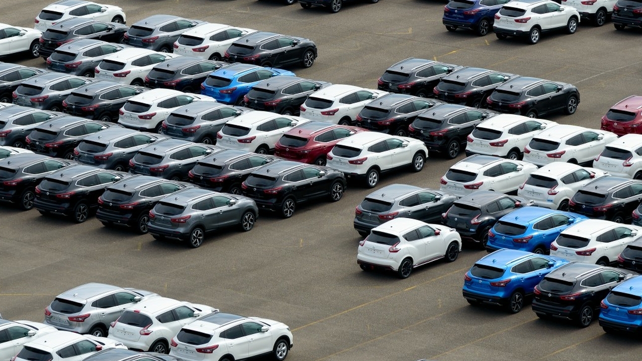 Склады забиты китайскими автомобилями: как могут снизиться цены