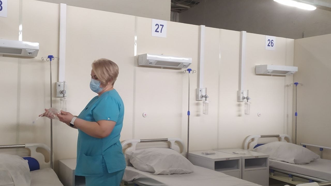 В России за сутки госпитализированы более полутора тысяч человек с коронавирусом