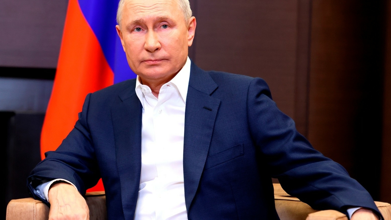 Путин рассказал, сколько россиян находятся в зоне СВО