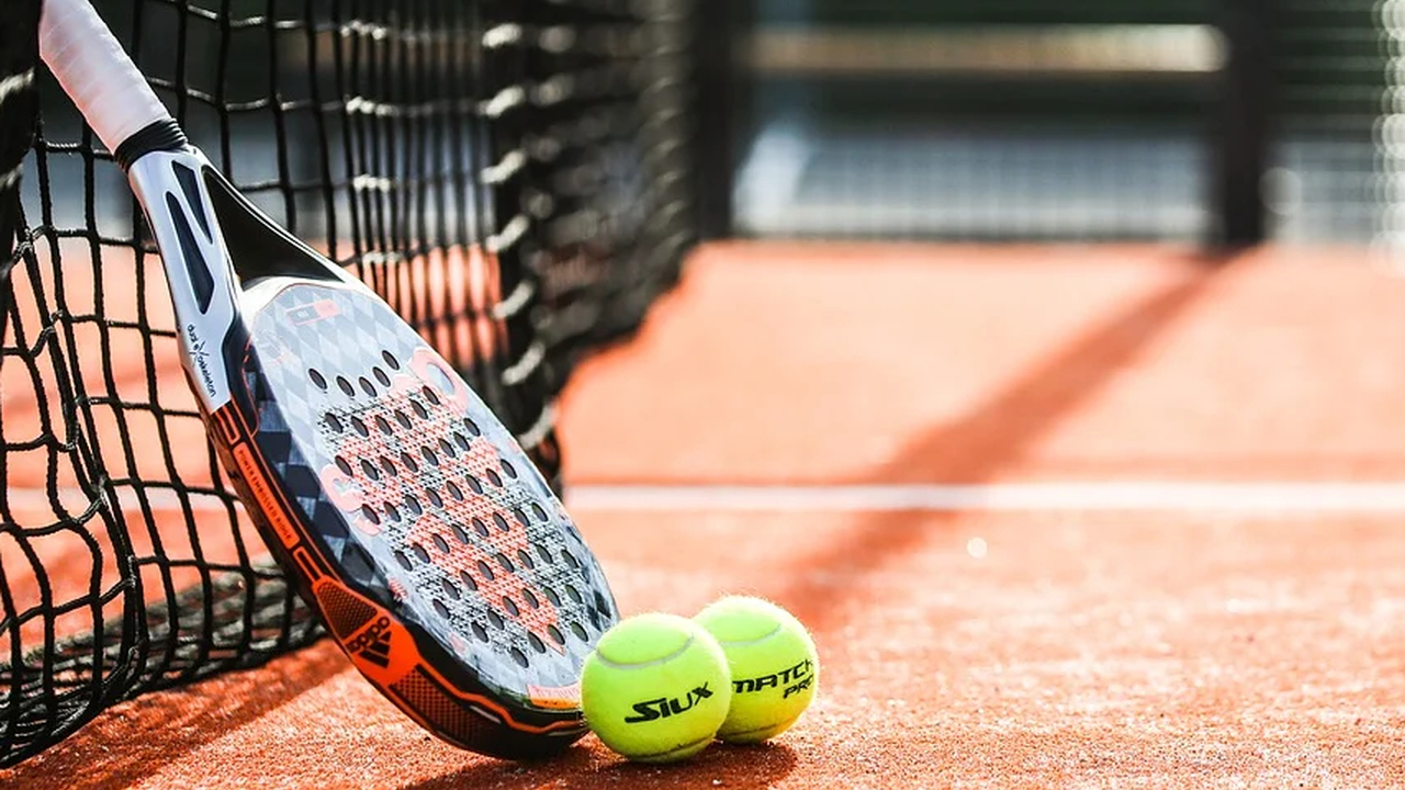 Шестнадцатилетняя россиянка вышла в четвертый круг турнира по теннису в Мадриде