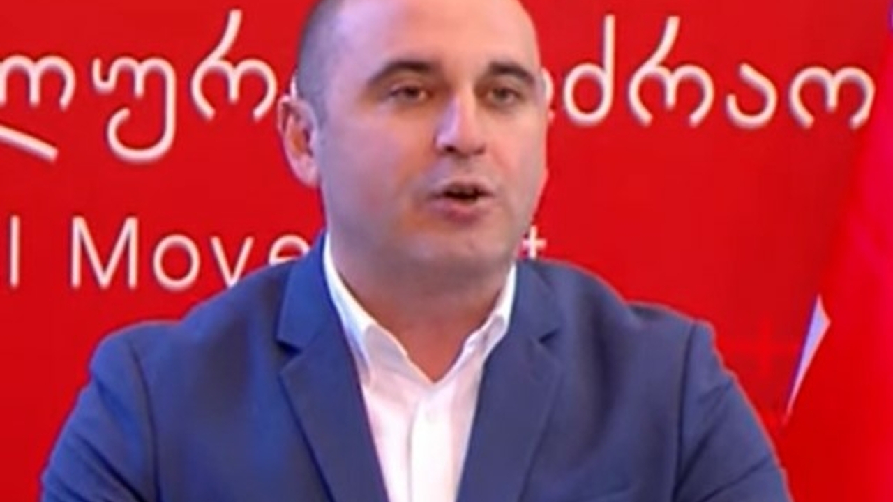 Партия Саакашвили объявила о прекращении парламентской деятельности и перешла на чрезвычайный режим работы