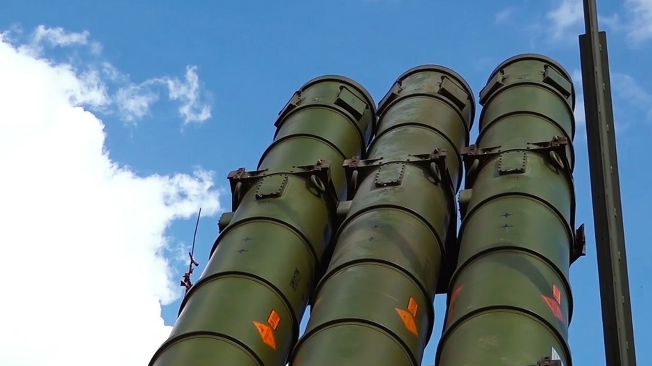 ЕС назвал «мирный план» по Украине, ЧВК «Вагнер» могут выйти из Артемовска, РЭБ лишила ракеты HIMARS эффективности