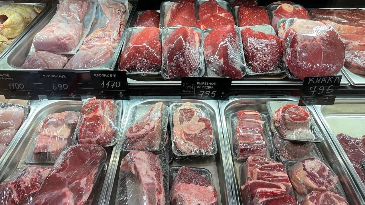 Россиян предупредили о дефиците свинины и скачке цен на мясо