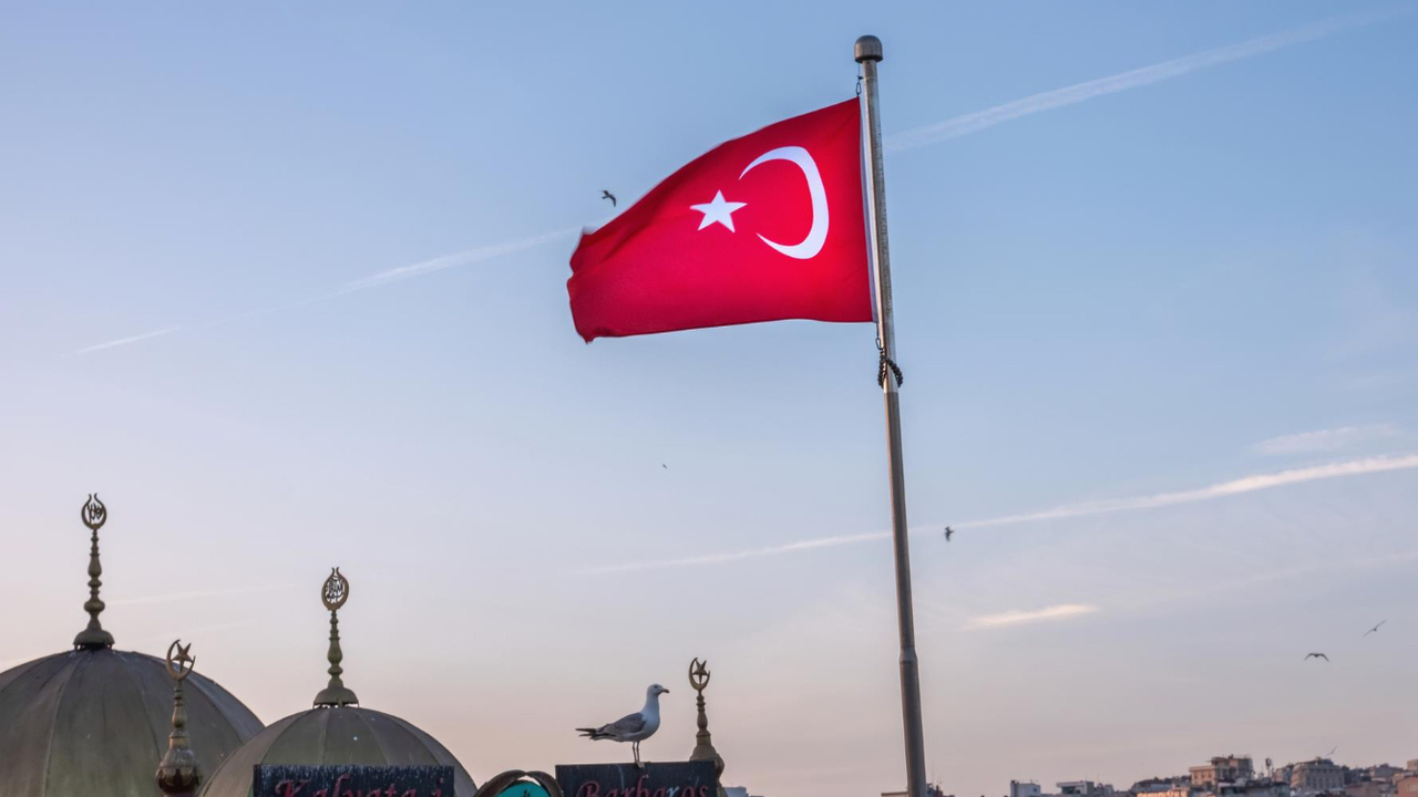 Экономист прогнозирует сокращение числа российских туристов в Турции
