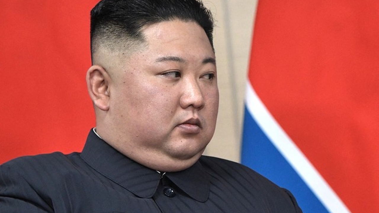 Ким Чен Ын пообещал «ответить ядерным оружием на ядерное оружие»