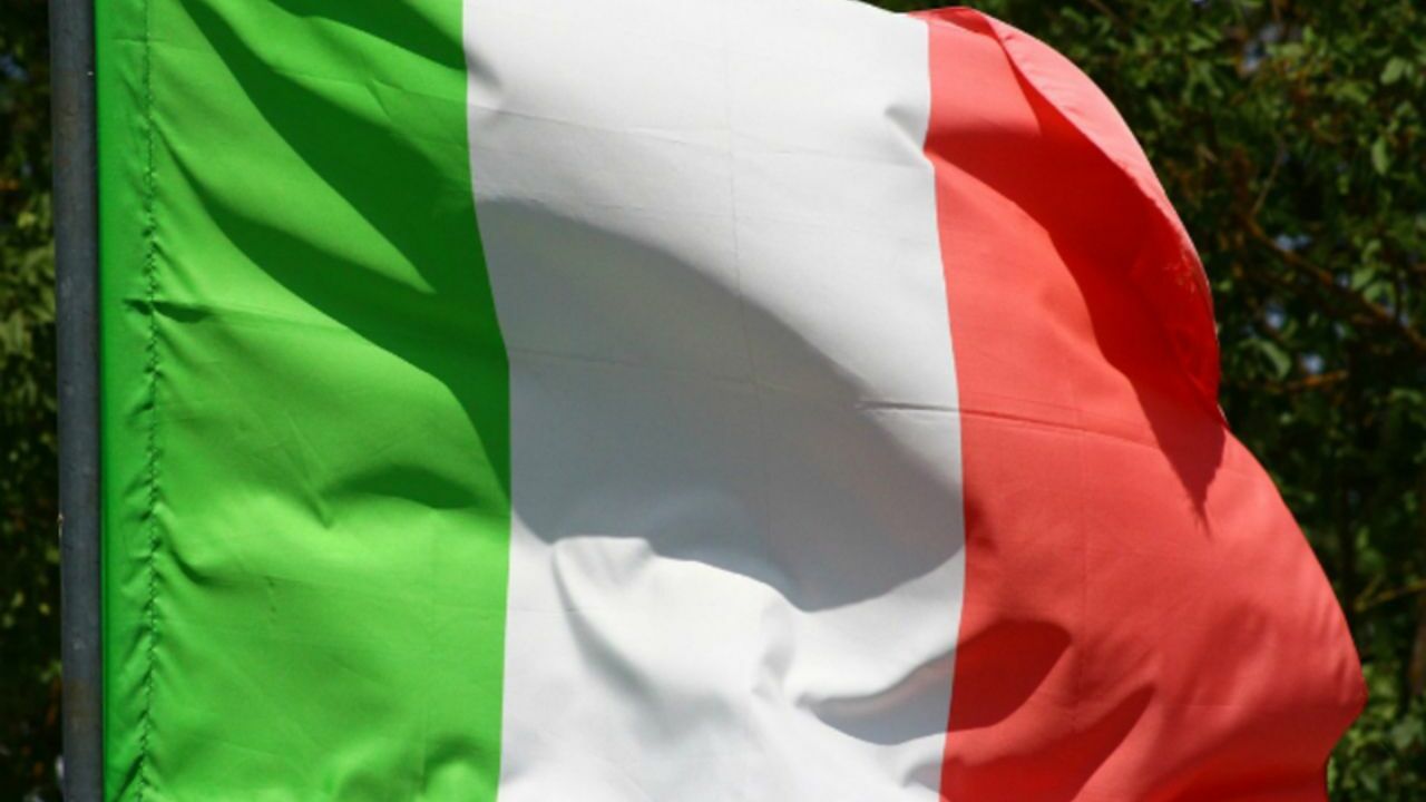 В Италии во время учений столкнулись два самолета ВВС, пилоты погибли