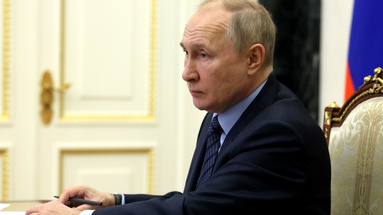 Путин пригрозил ответом на применение Западом оружия с ядерным компонентом
