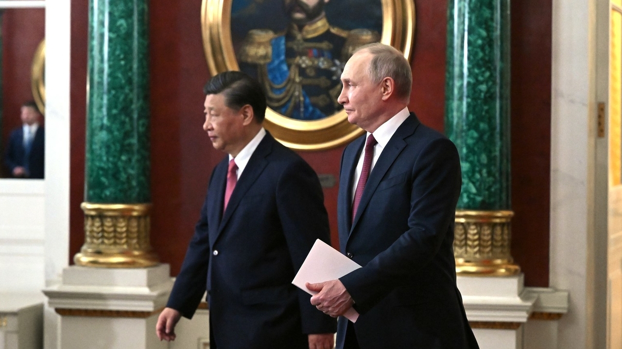 FT: Лидер Китая дал Путину совет по ситуации на Украине