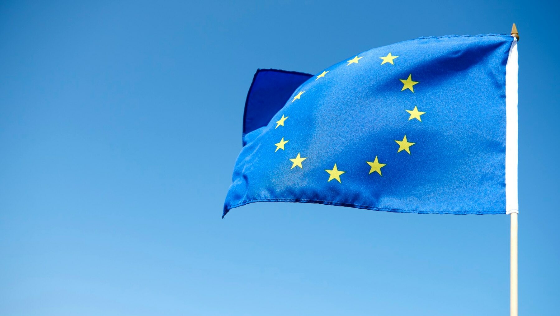 В ЕС запретили работу РИА Новости, Известий, РГ и Voice of Europe