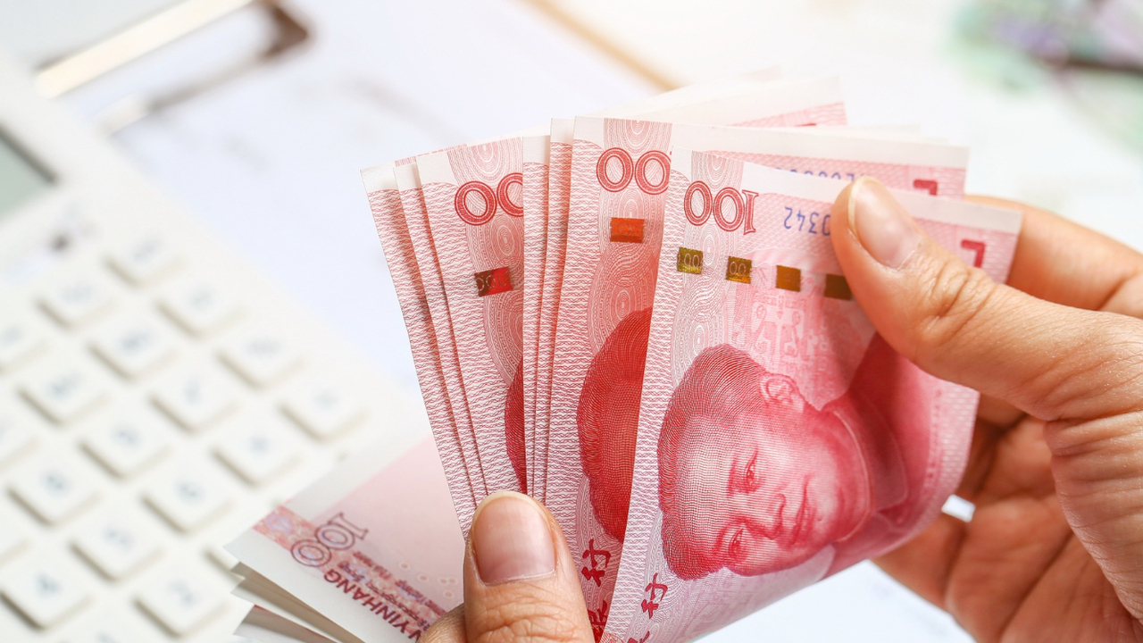 Доллару тут не место: юань становится лучшим другом российского вкладчика