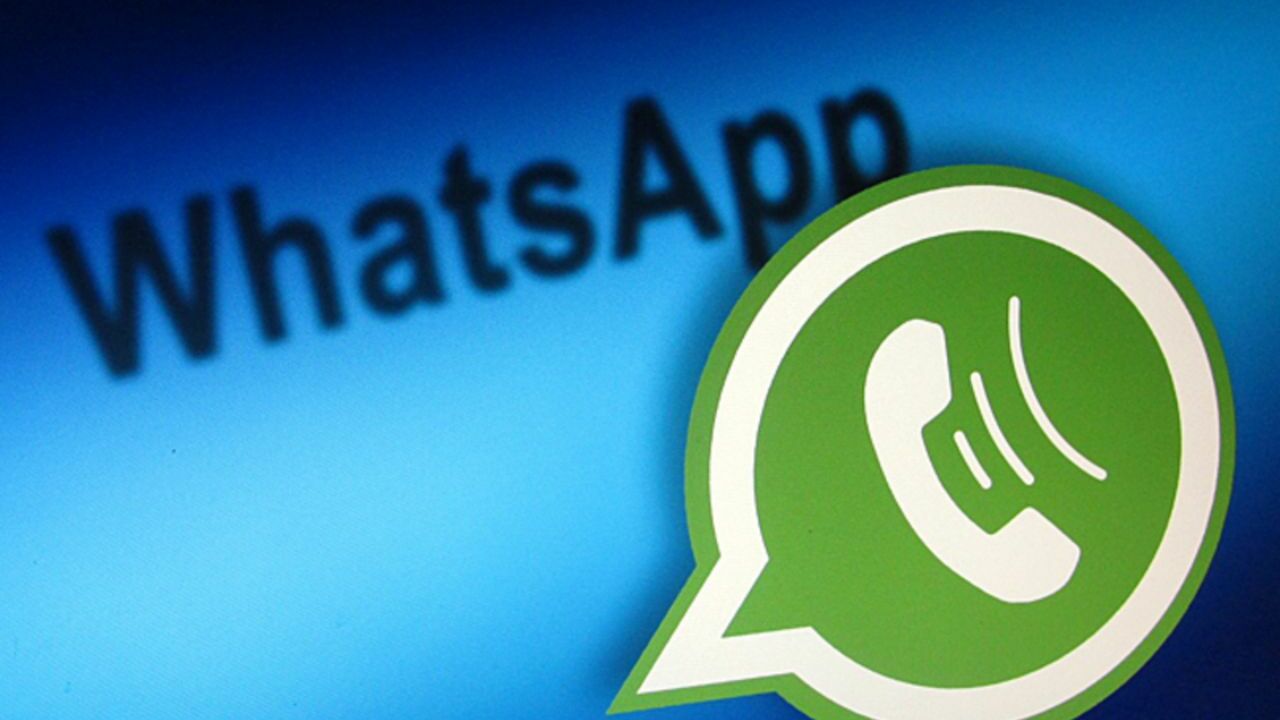 E1: Уральским учителям запретили пользоваться WhatsApp и Telegram