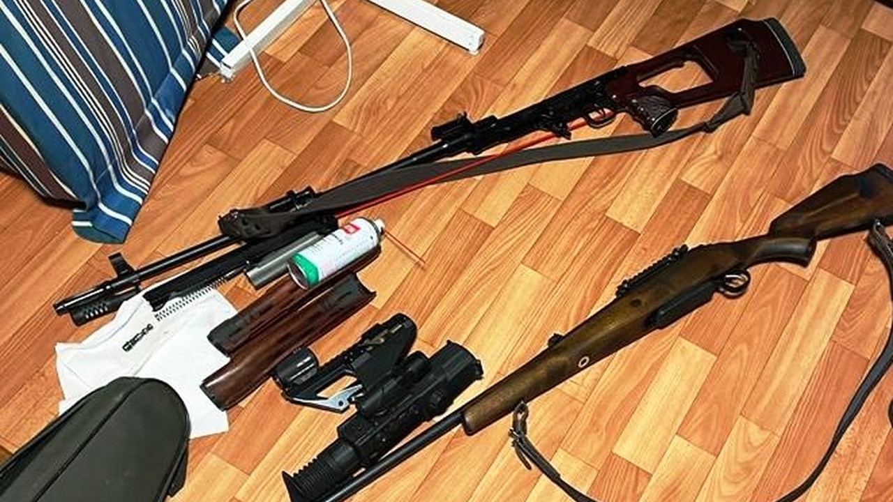 ФСБ сообщила о задержании 165 подпольных оружейников в 44 регионах РФ