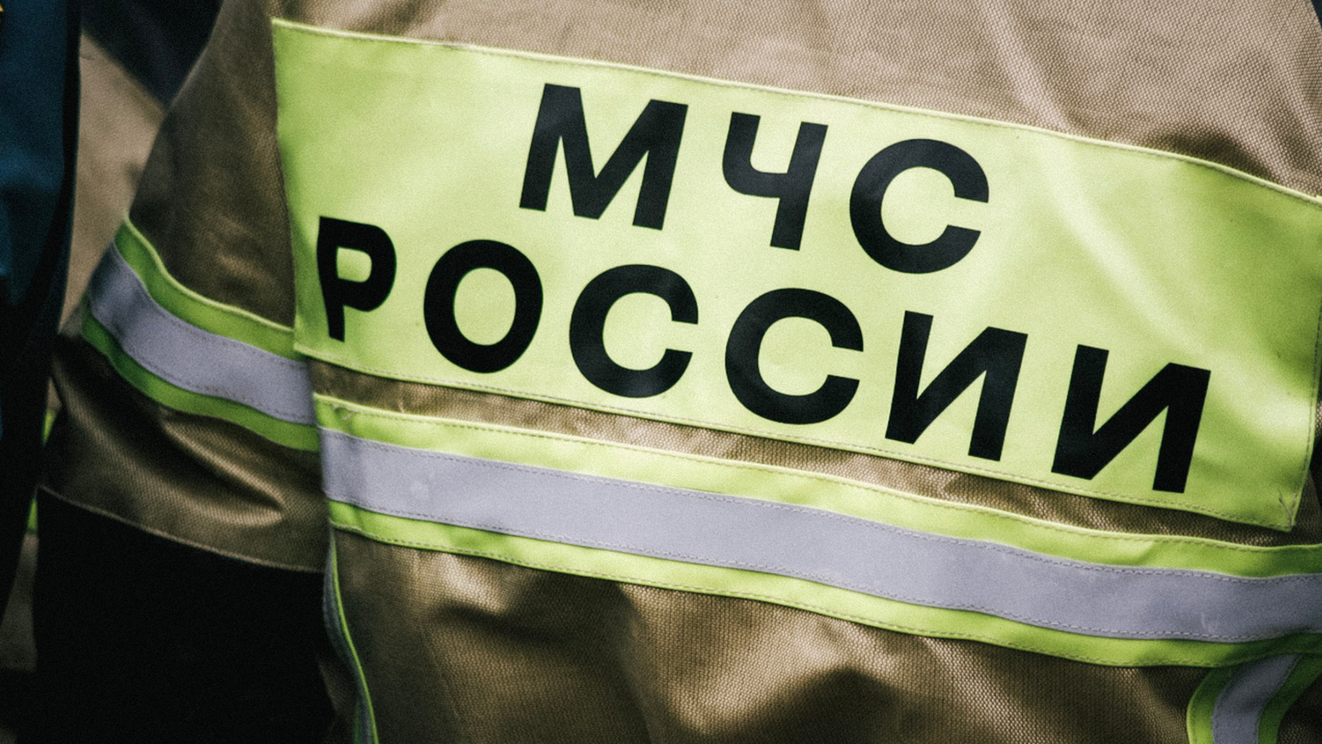Мужчину и женщину нашли мертвыми после пожара в московской квартире