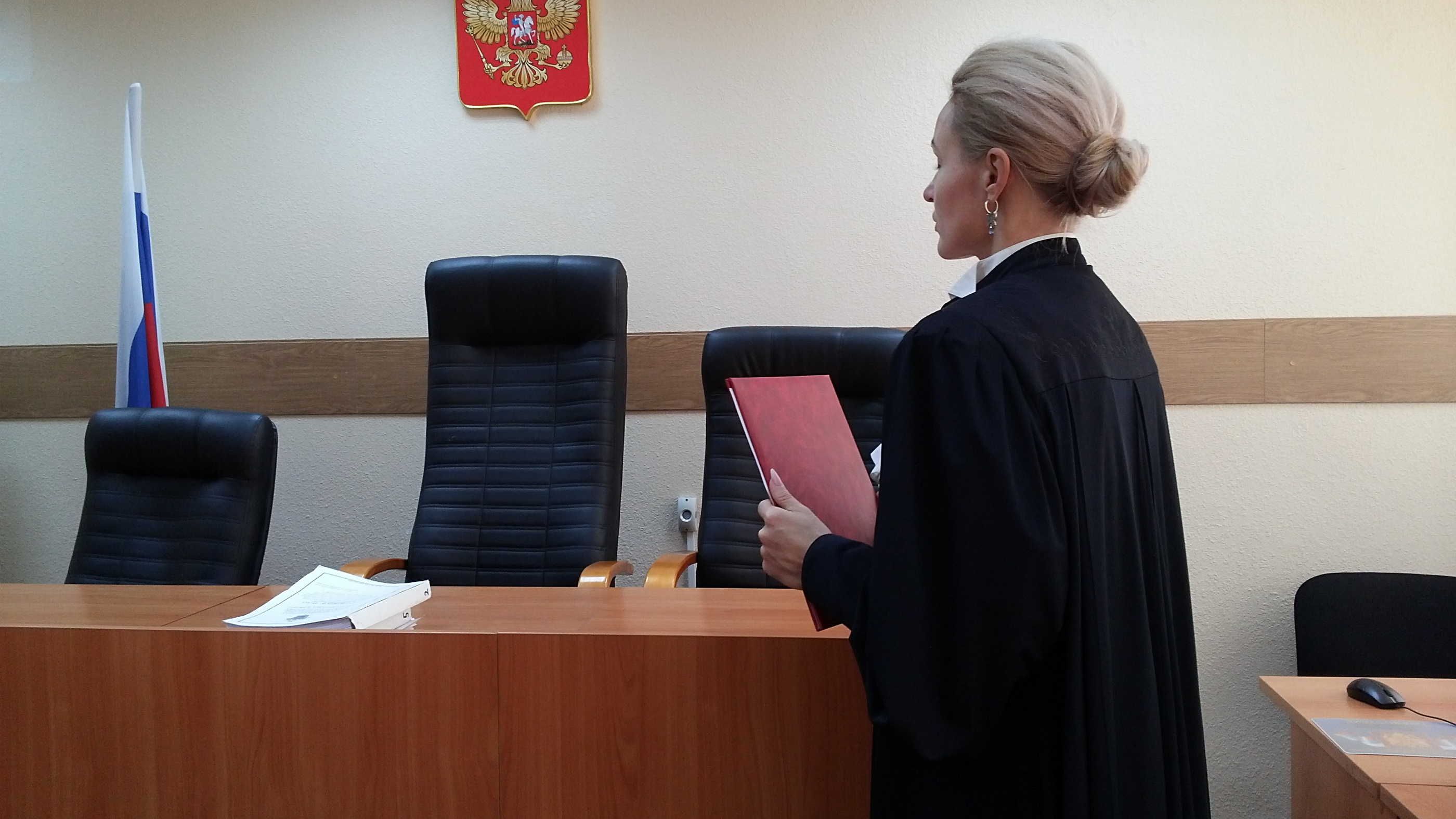 Суд в Москве приговорил бывшего владельца «Югры» Хотина к 9 годам тюрьмы