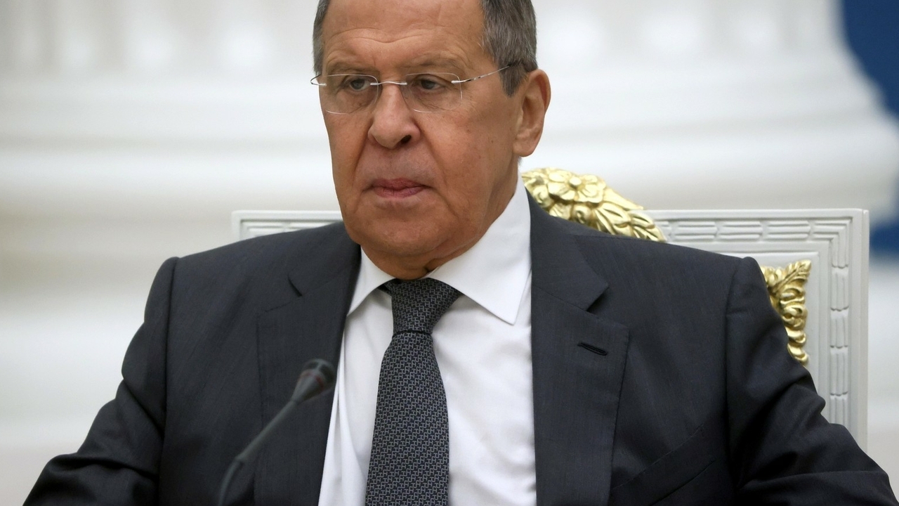 Лавров заявил, что отношений между Россией и США практически нет