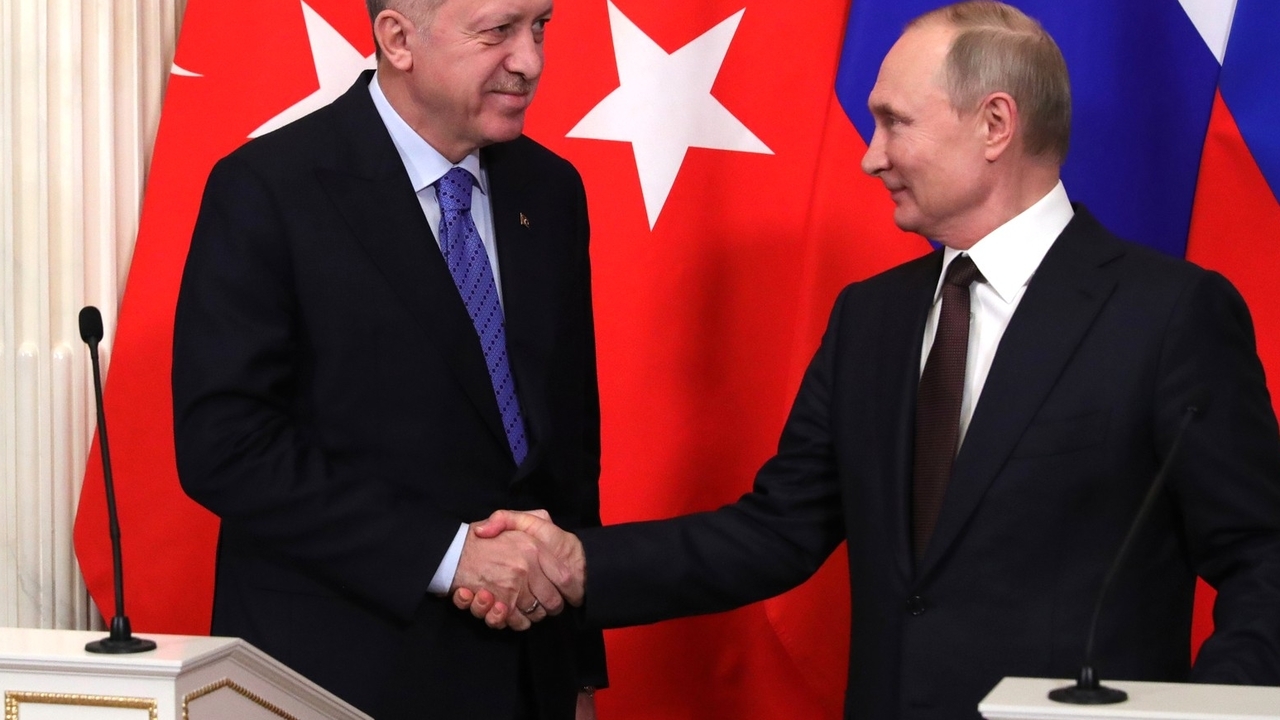 Эрдоган: Путин может посетить Турцию в конце апреля