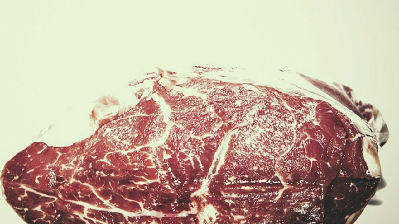 Ученые: Неправильно приготовленное мясо провоцирует развитие рака