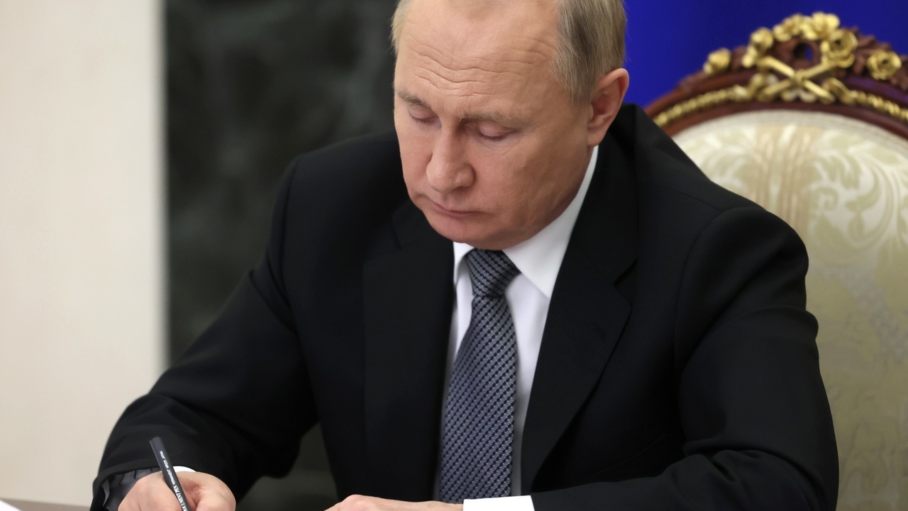 Путин подписал указ об ответных мерах на изъятие российских активов за рубежом