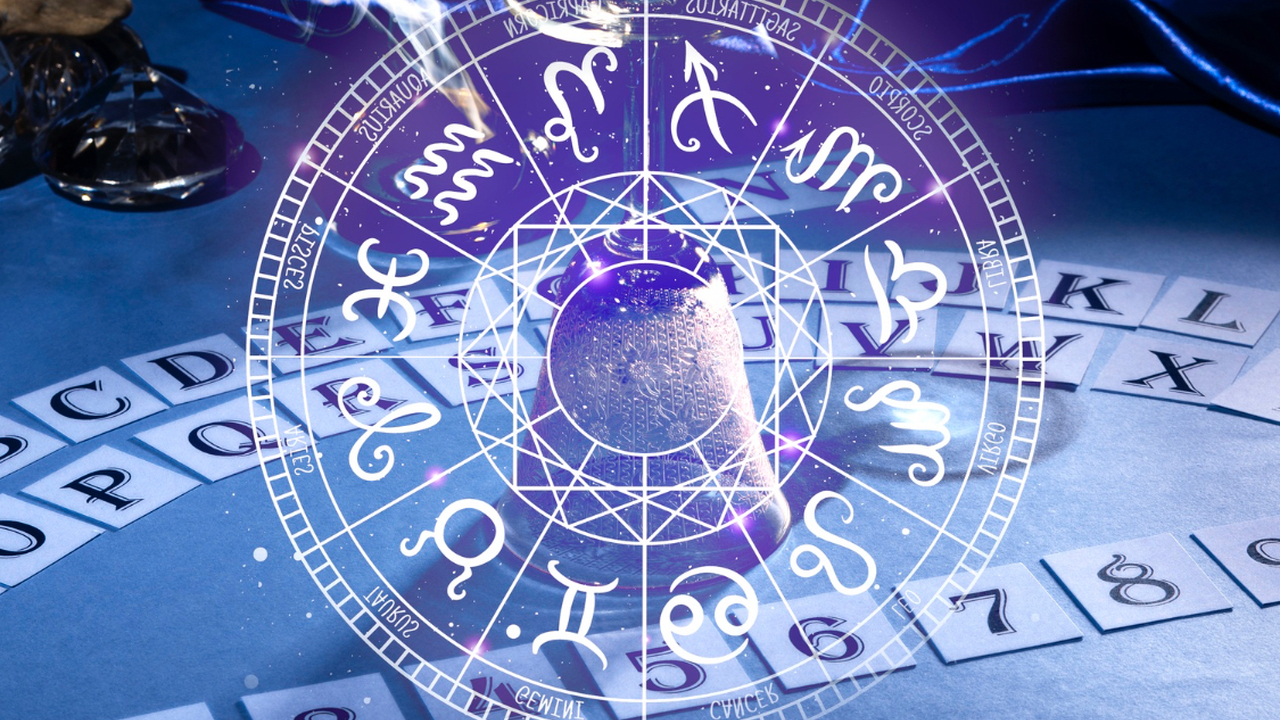 Астролог предсказала четырем знакам зодиака денежный водопад под конец года